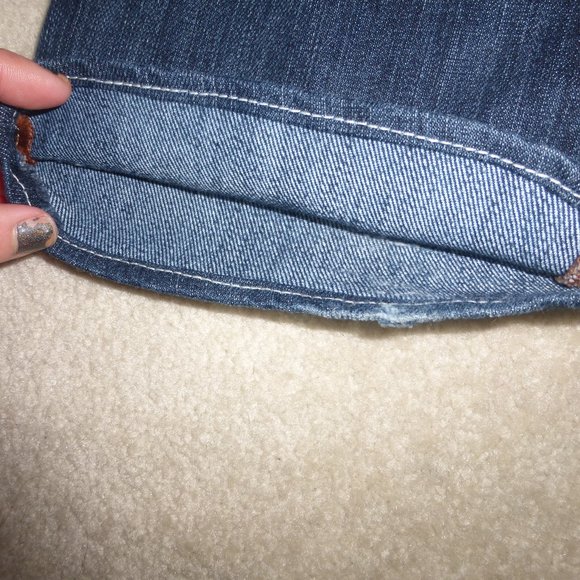 ROCK & REPUBLIC off white rhinestones "Kasandra" boot cut dark wash jeans - Picture 6 of 14